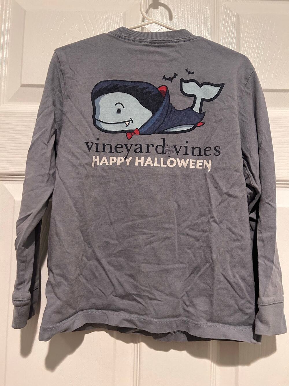 Vineyard Vines Kids 5 Vampire Whale Halloween Gray Long Sleeve Pocket Tee Shirt